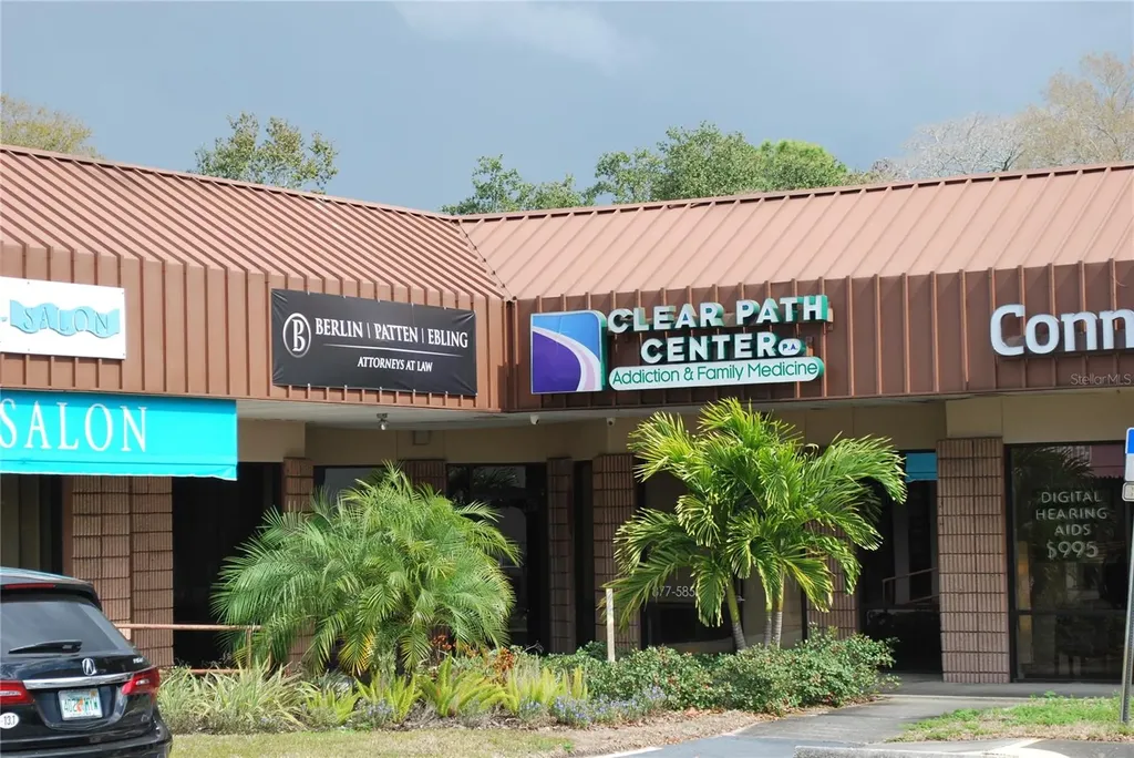 3185 4th Street N St Petersburg FL 33704