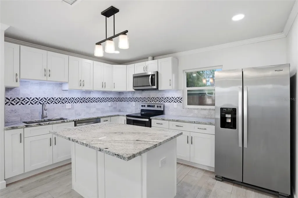 3611 W Oklahoma Avenue Tampa FL 33611
