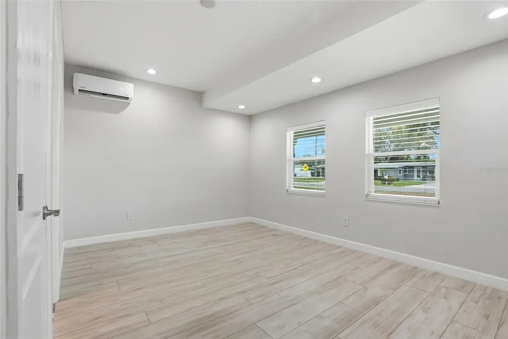 3611 W Oklahoma Avenue Tampa FL 33611
