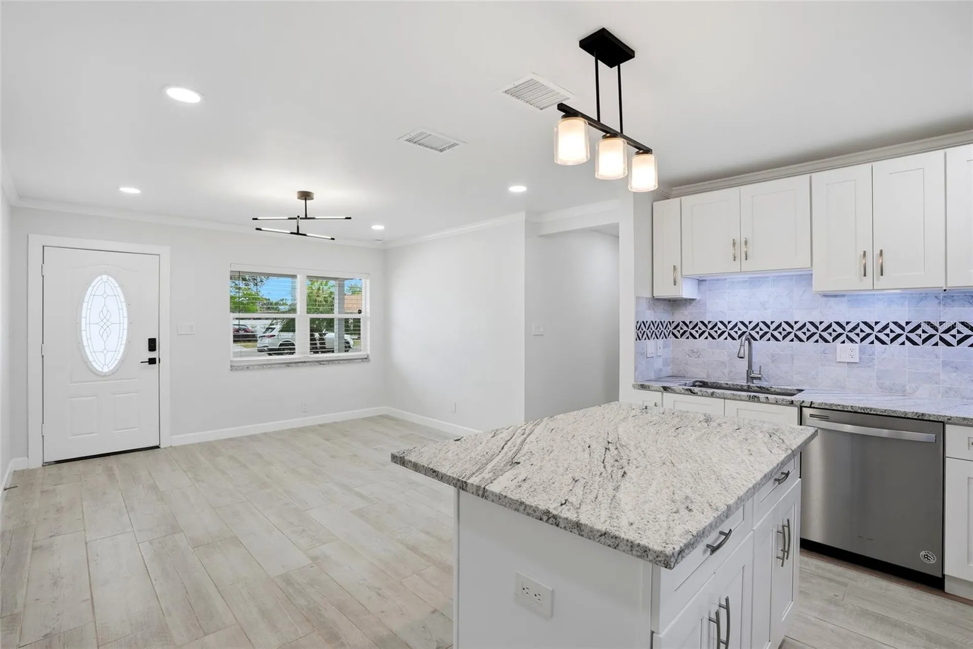 3611 W Oklahoma Avenue Tampa FL 33611
