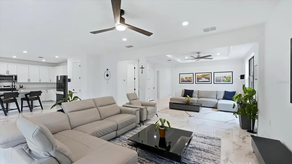 16313 Hidden Oak Loop Bradenton FL 34211