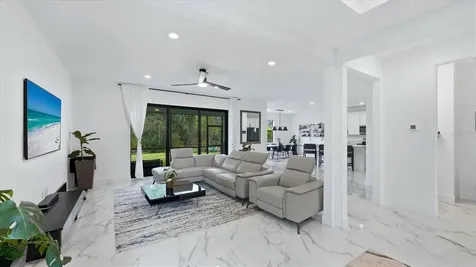 16313 Hidden Oak Loop Bradenton FL 34211