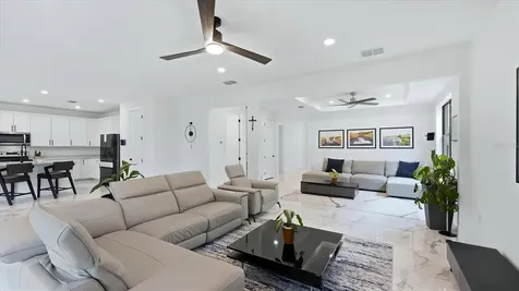 16313 Hidden Oak Loop Bradenton FL 34211