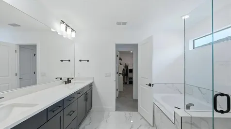 16313 Hidden Oak Loop Bradenton FL 34211