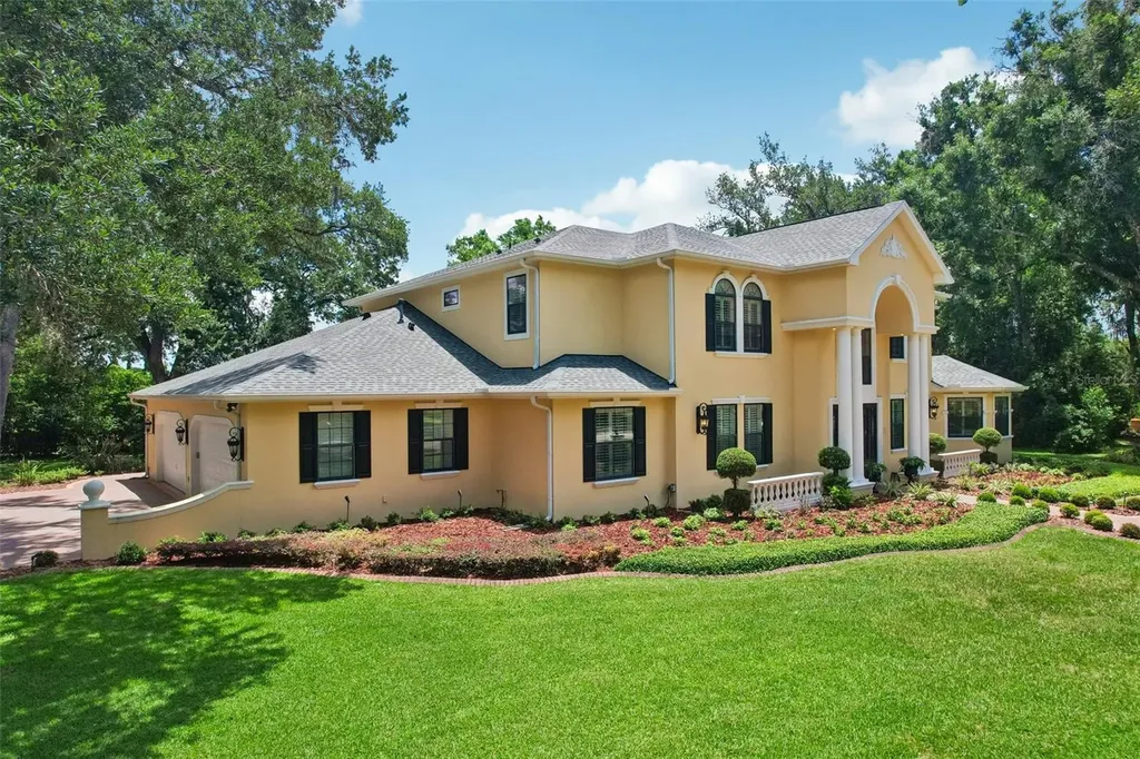 19705 Sea Rider Way Lutz FL 33559