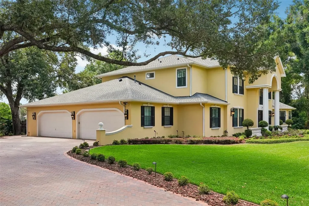19705 Sea Rider Way Lutz FL 33559