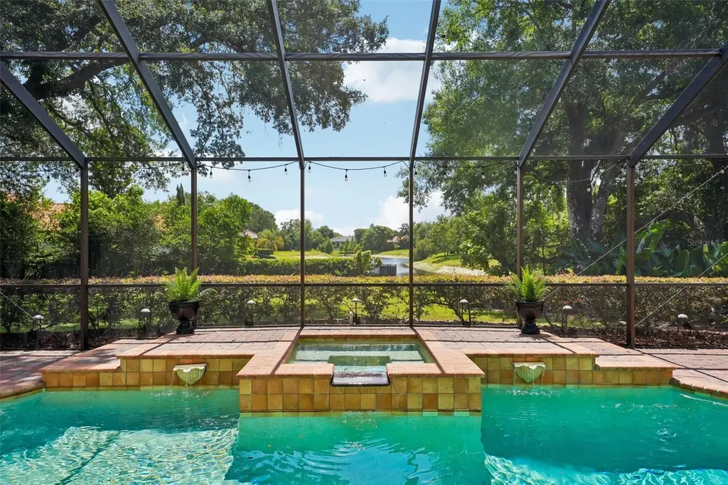 19705 Sea Rider Way Lutz FL 33559