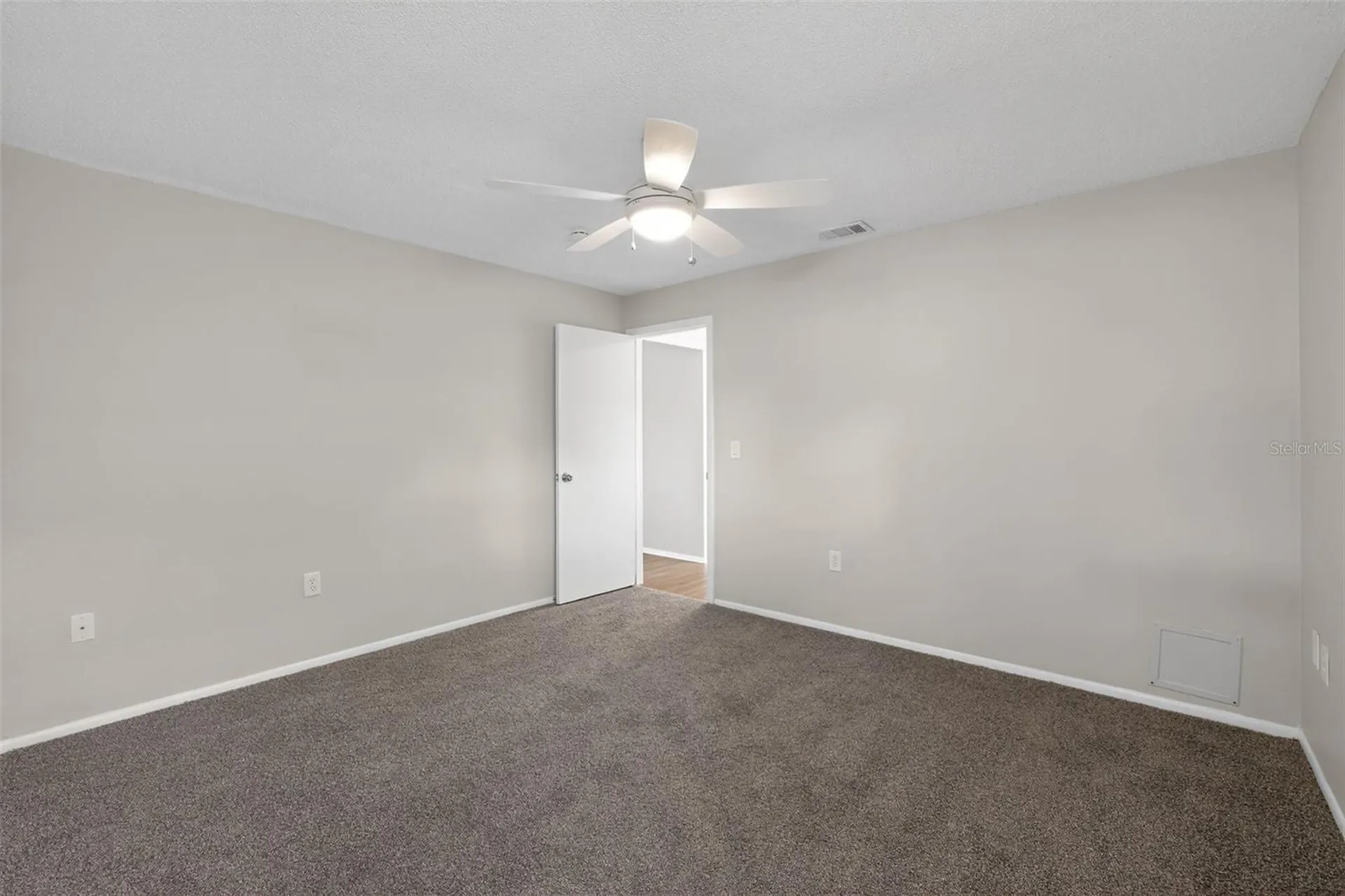 1404 Vinetree Drive Brandon FL 33510
