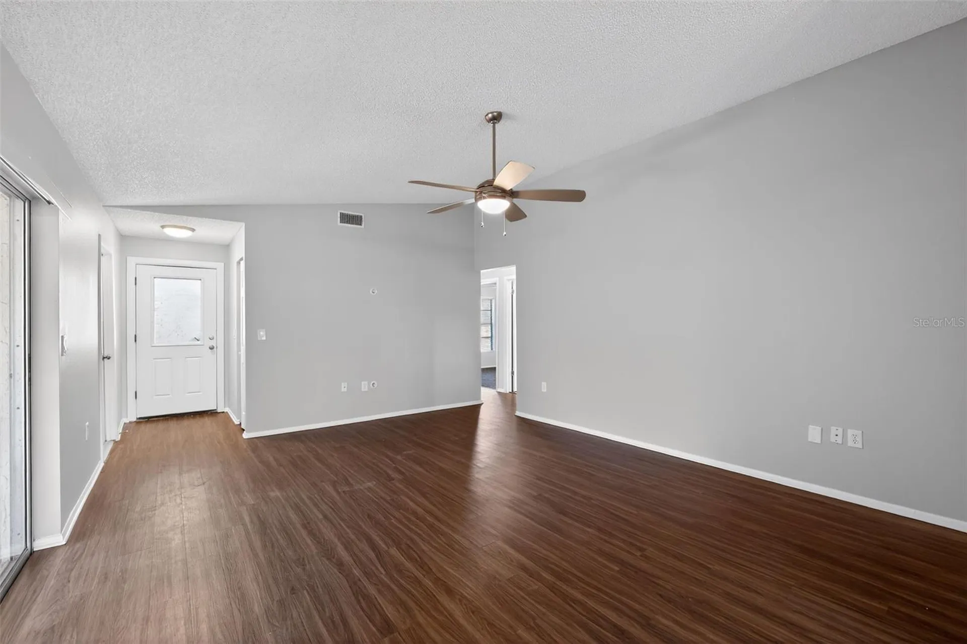 1404 Vinetree Drive Brandon FL 33510