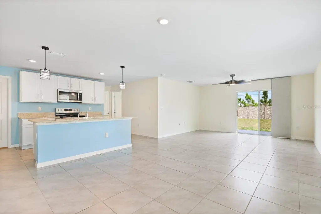 16555 Mosaic Oar Drive Wimauma FL 33598