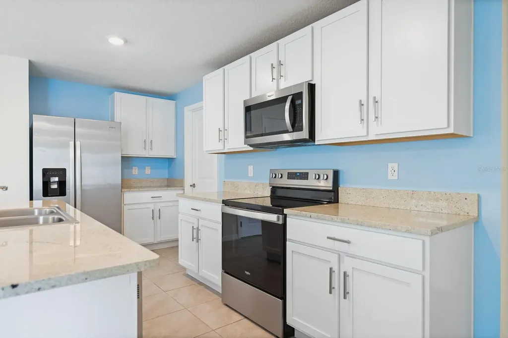 16555 Mosaic Oar Drive Wimauma FL 33598