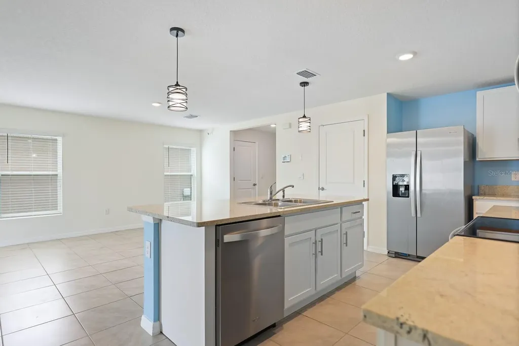 16555 Mosaic Oar Drive Wimauma FL 33598