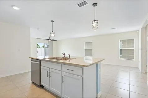 16555 Mosaic Oar Drive Wimauma FL 33598