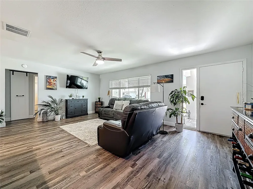 3455 100th Avenue N Pinellas Park FL 33782
