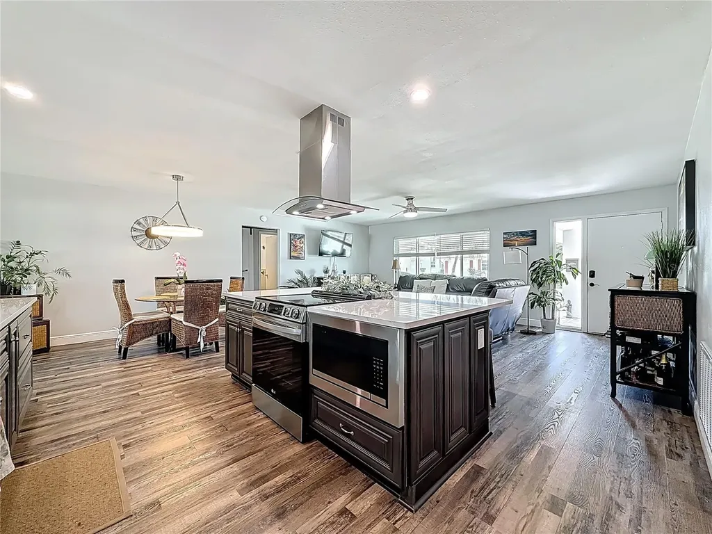 3455 100th Avenue N Pinellas Park FL 33782