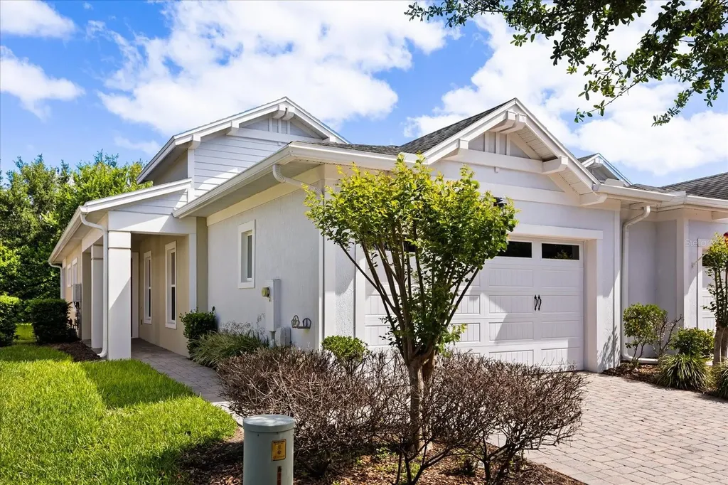 2449 Yellow Brick Road St Cloud FL 34772