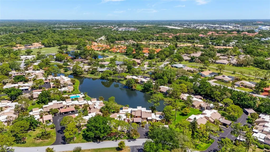 5327 Myrtle Wood Sarasota FL 34235