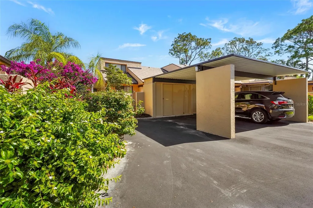 5327 Myrtle Wood Sarasota FL 34235