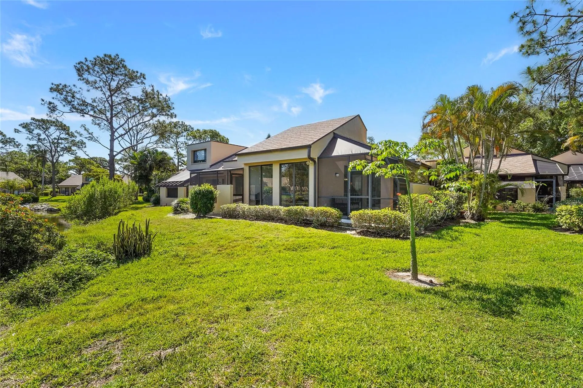 5327 Myrtle Wood Sarasota FL 34235