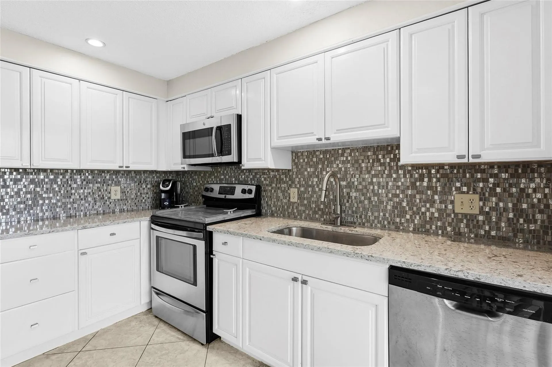 5327 Myrtle Wood Sarasota FL 34235