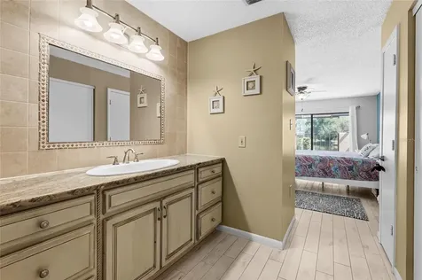 5327 Myrtle Wood Sarasota FL 34235