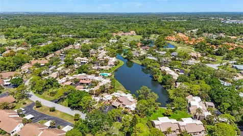5327 Myrtle Wood Sarasota FL 34235