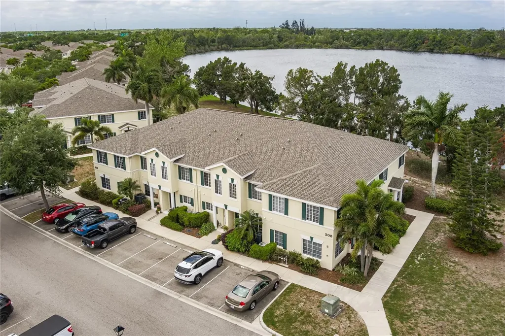 208 Cape Harbour Loop Bradenton FL 34212