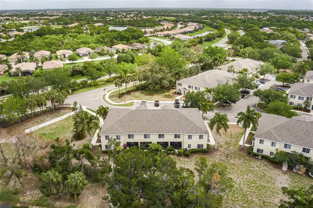 208 Cape Harbour Loop Bradenton FL 34212