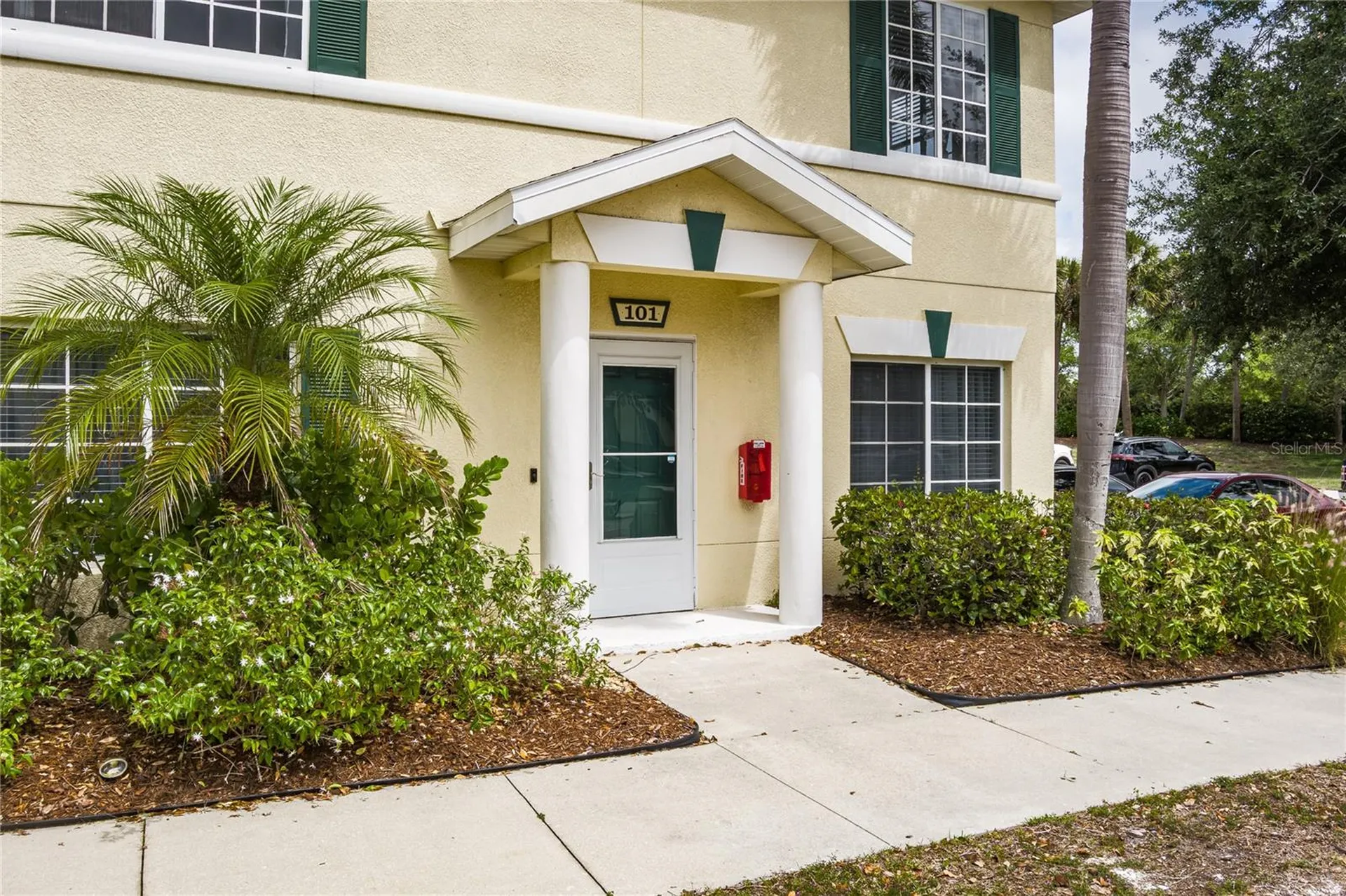 208 Cape Harbour Loop Bradenton FL 34212