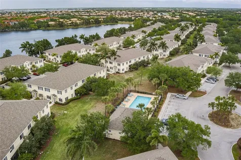 208 Cape Harbour Loop Bradenton FL 34212
