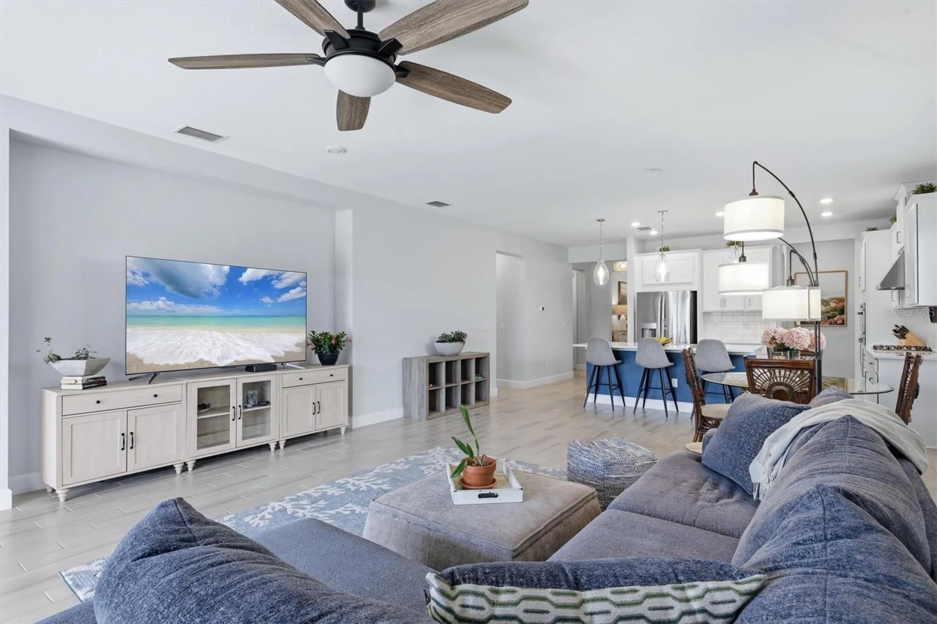 9268 Tequila Sunrise Drive Sarasota FL 34241