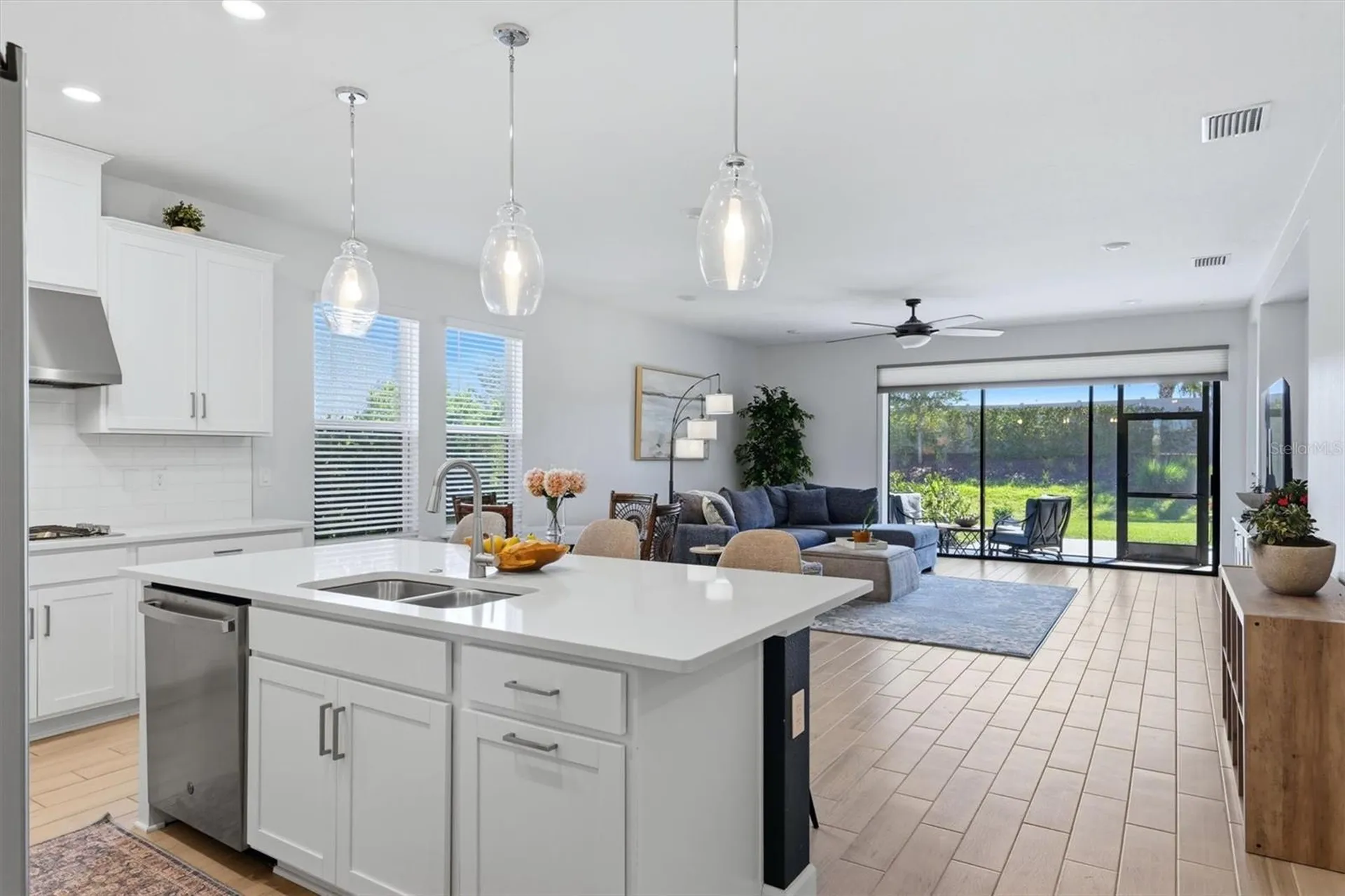 9268 Tequila Sunrise Drive Sarasota FL 34241