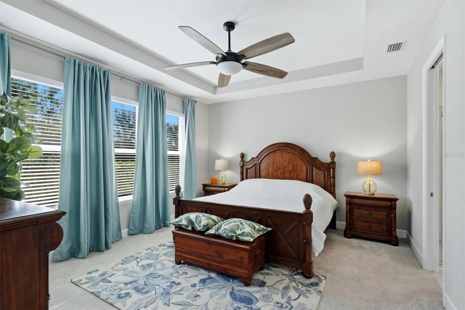 9268 Tequila Sunrise Drive Sarasota FL 34241