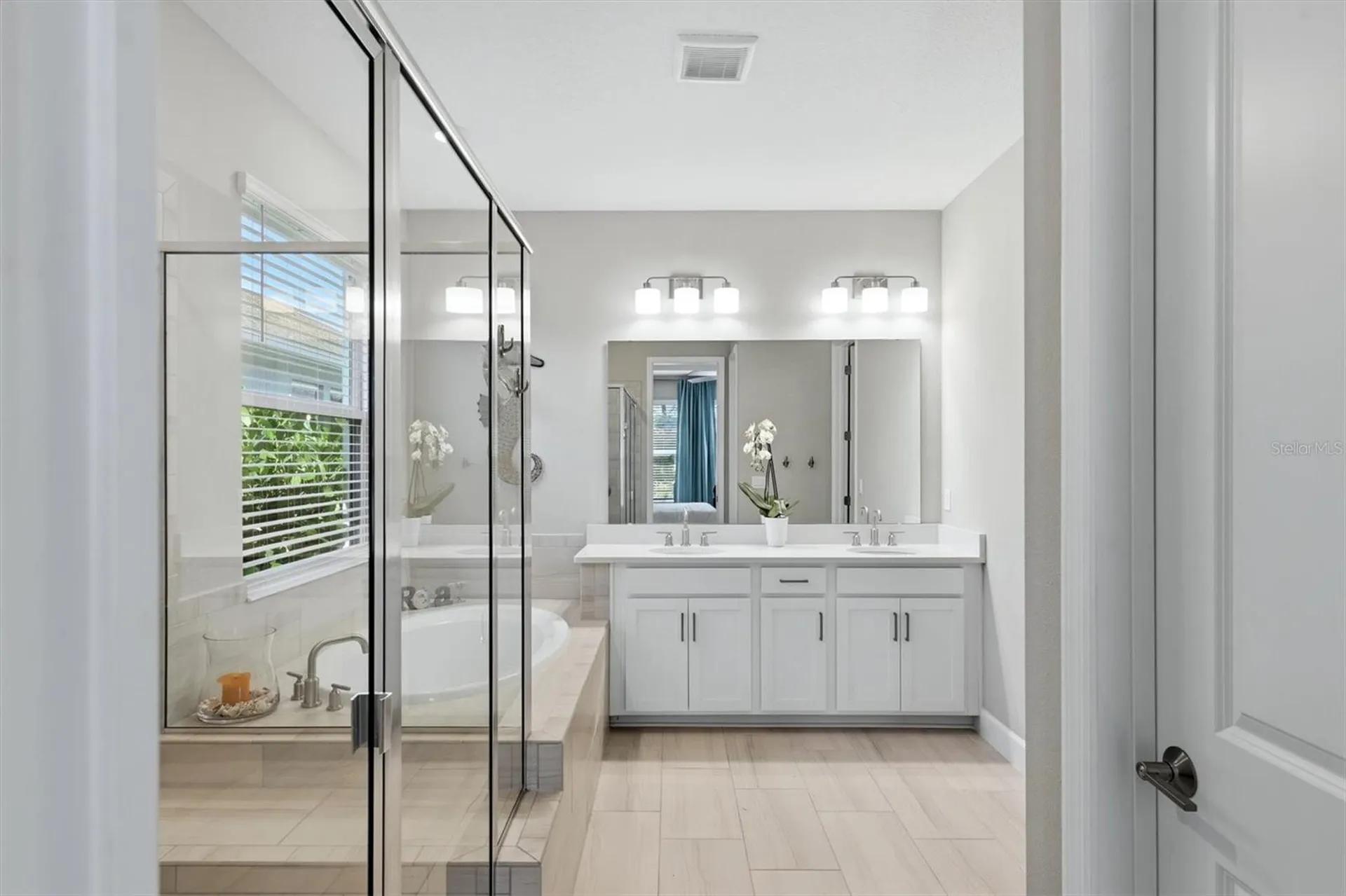 9268 Tequila Sunrise Drive Sarasota FL 34241