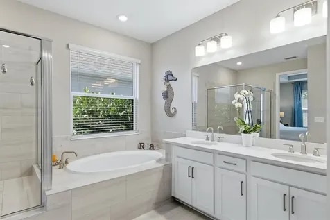 9268 Tequila Sunrise Drive Sarasota FL 34241
