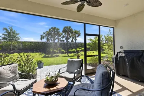 9268 Tequila Sunrise Drive Sarasota FL 34241