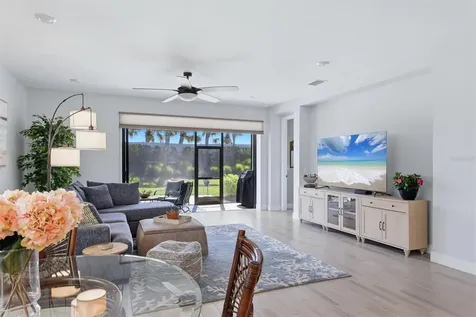 9268 Tequila Sunrise Drive Sarasota FL 34241