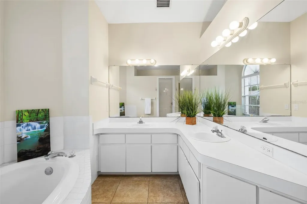 1442 Kinsmere Drive Trinity FL 34655