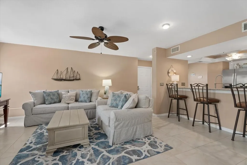 1332 Siesta Bayside Drive Sarasota FL 34242