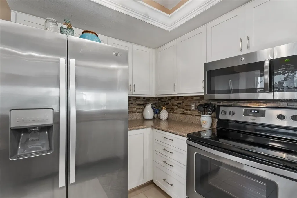 1332 Siesta Bayside Drive Sarasota FL 34242