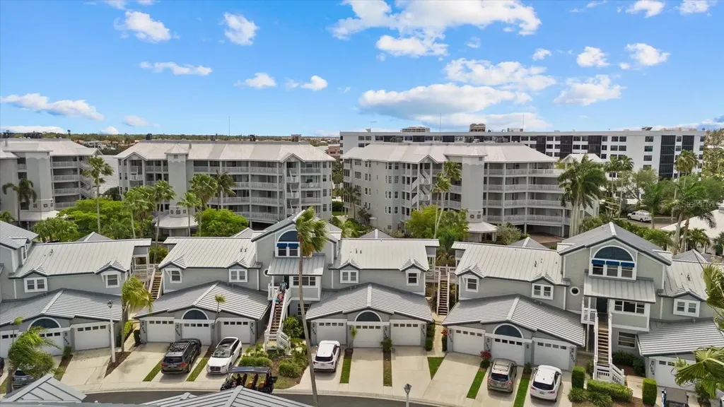 1332 Siesta Bayside Drive Sarasota FL 34242