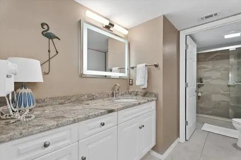 1332 Siesta Bayside Drive Sarasota FL 34242