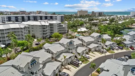 1332 Siesta Bayside Drive Sarasota FL 34242