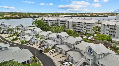 1332 Siesta Bayside Drive Sarasota FL 34242