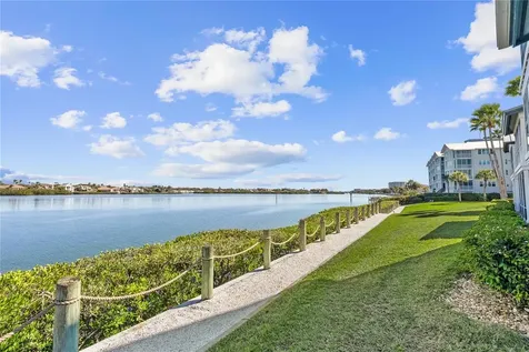 1332 Siesta Bayside Drive Sarasota FL 34242