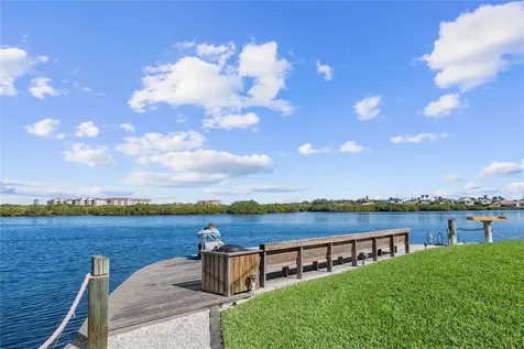 1332 Siesta Bayside Drive Sarasota FL 34242