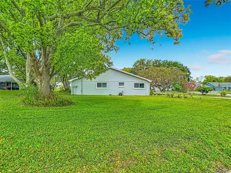 12709 Castleberry Court Hudson FL 34667