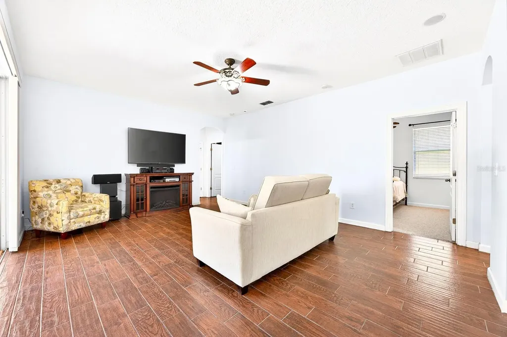 270 Via Russo Lane Lake Mary FL 32746