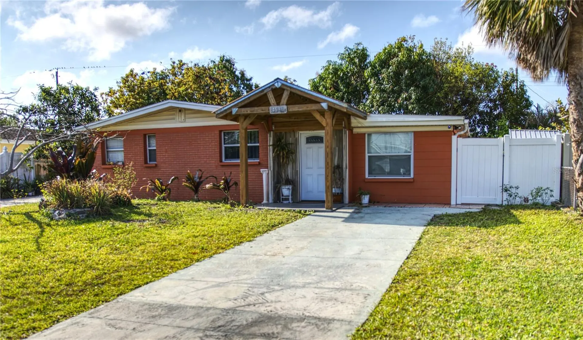 4530 W Idlewild Avenue Tampa FL 33614