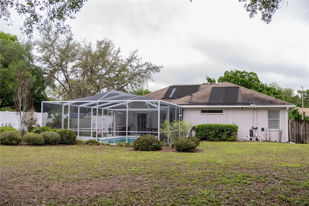 6305 S Queensway Drive Temple Terrace FL 33617